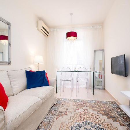 Nadiona Suites Red & Cream Corfu  Exteriör bild