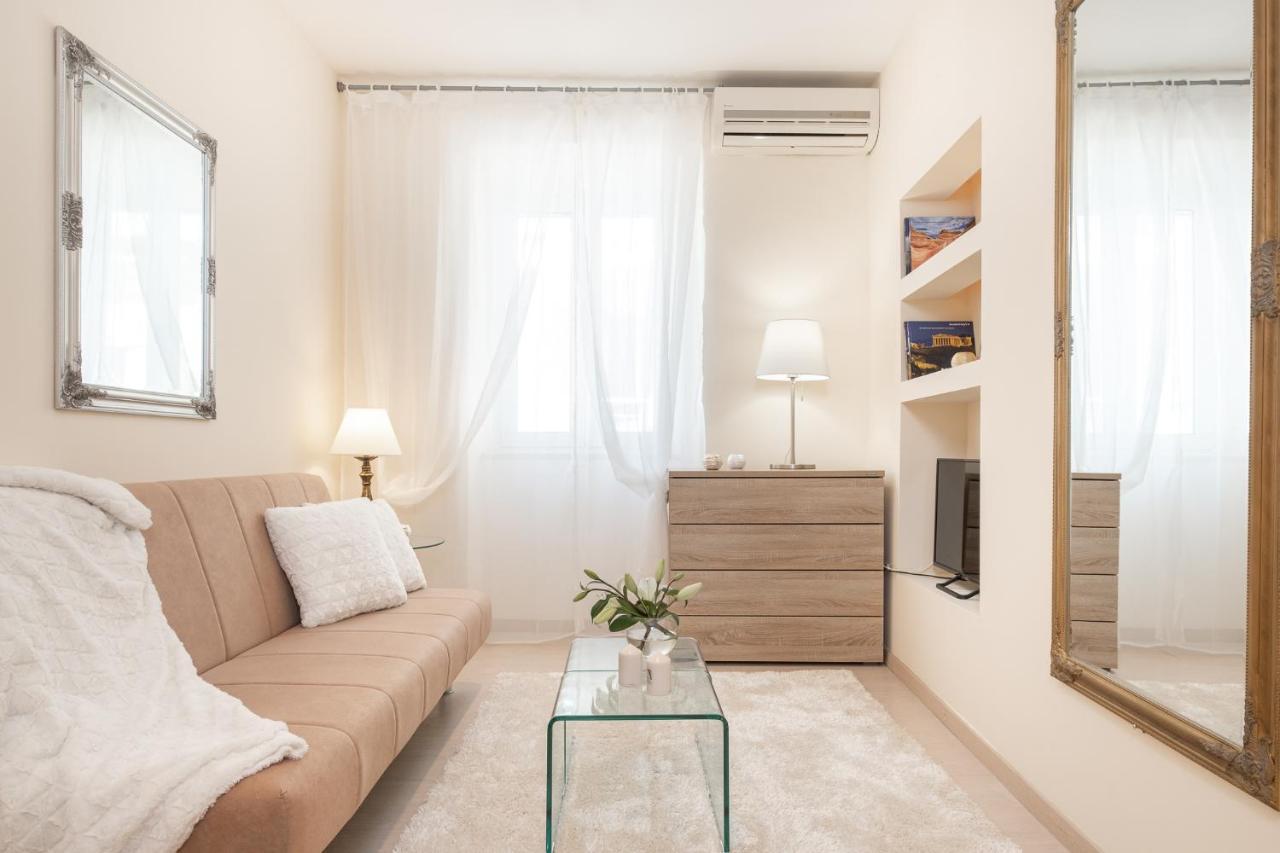Nadiona Suites Red & Cream Corfu  Exteriör bild