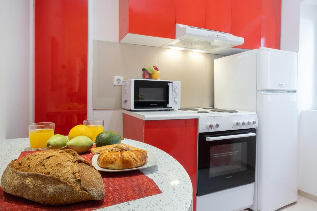 Nadiona Suites Red & Cream Corfu  Exteriör bild