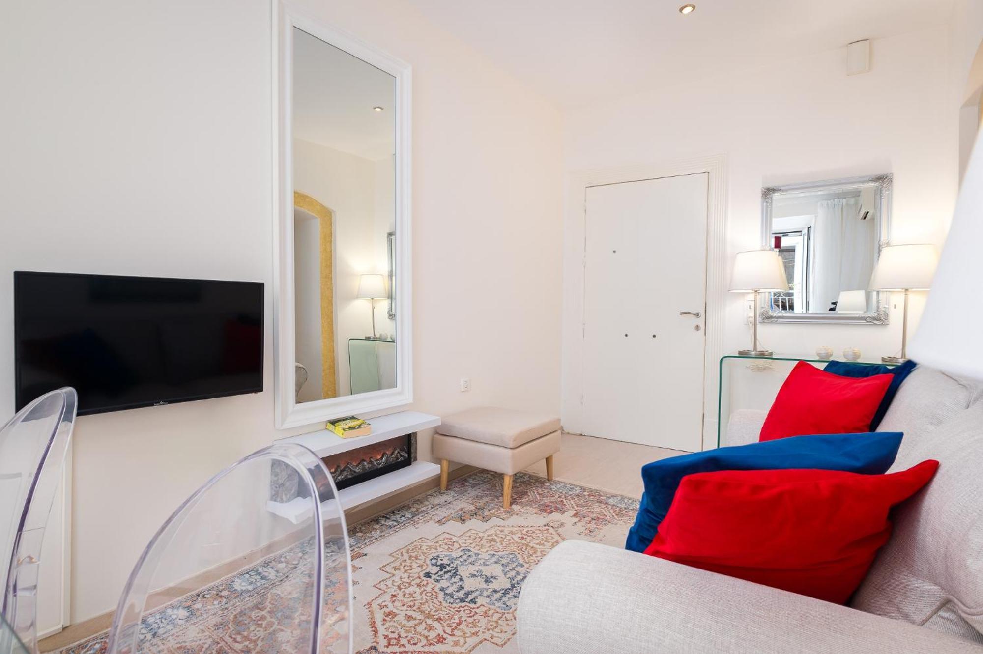 Nadiona Suites Red & Cream Corfu  Exteriör bild
